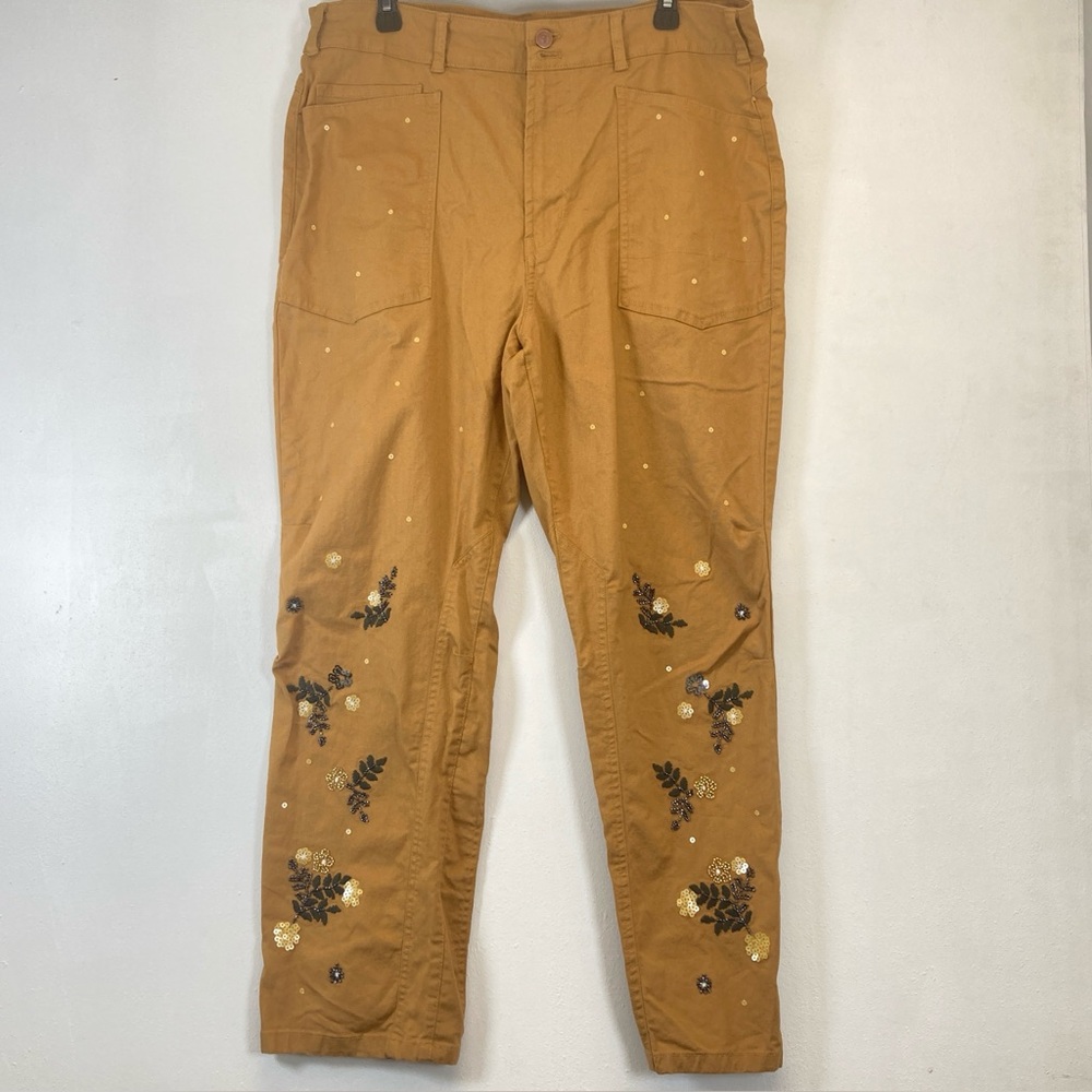 Anthropologie Pilcro  Wanderer Mid Rise Relaxed Leg Pants 34 Applique Edition - Picture 13 of 16